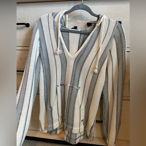 O’Neil Hoodie/Sweater (Size - XS/S)